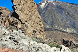 e7ac15b0-e581-4d09-beb0-a6b040f18826